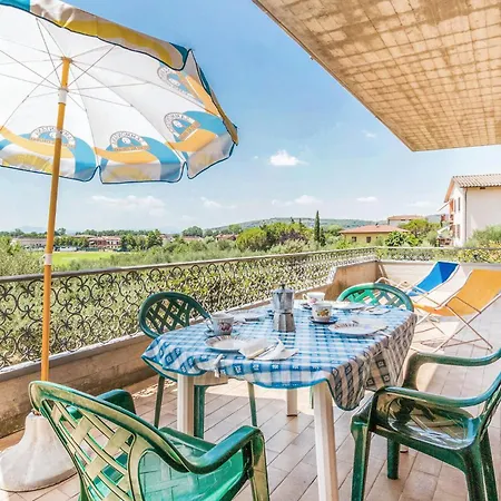 2 Bedroom Cozy In * Tuoro sul Trasimeno